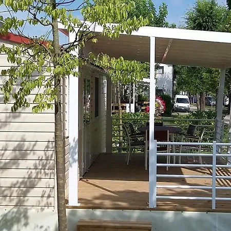 Campingplatz Case Mobili Village San Francesco *